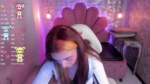 Snapshot of meraki_fraise chatting on 03.05.25 online show from 03.05.25
