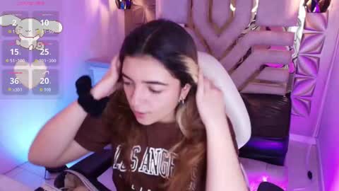 Snapshot of meraki_fraise chatting on 10.18.25 online show from 10.18.25