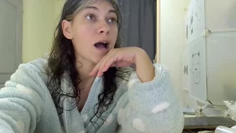 Miss Helena online show from 11.21.25