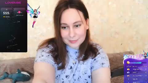 Snapshot of mercurygirlx chatting on 03.04.25 Cutie online show from 03.04.25