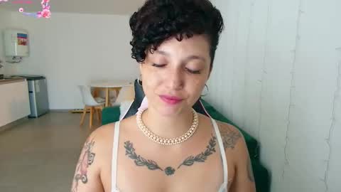 Snapshot of merida__freckles chatting on 02.20.25 Miss Freckles online show from 02.20.25