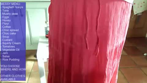 Snapshot of messyxdresser chatting on 10.22.25 messyxdresser online show from 10.22.25