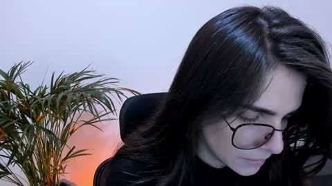 Snapshot of meurief chatting on 01.14.25 Meurif online show from 01.14.25