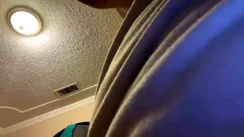 Snapshot of mgjg0812 chatting on 10.31.25 mgjg0812 online show from 10.31.25