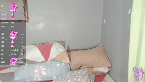 Snapshot of mhay_khalifa chatting on 12.27.24 MHAY online show from 12.27.24