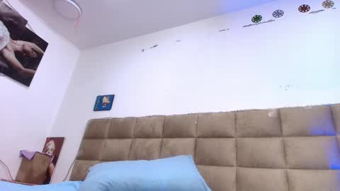 Emi online show from 09.09.25