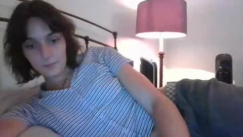 Snapshot of mia_177 chatting on 09.26.25 mia_177 online show from 09.26.25
