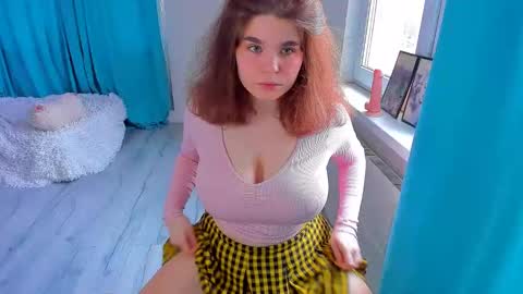 Snapshot of mia_brackenridge chatting on 03.08.25 Mia6969 online show from 03.08.25