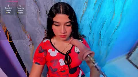 Snapshot of mia_cataleiya chatting on 10.14.25 mia online show from 10.14.25