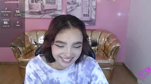 Mia online show from 11.25.25