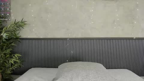 Snapshot of mia_lacy chatting on 12.02.25 mia_lacy online show from 12.02.25