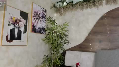 Snapshot of mia_lacy chatting on 12.03.25 mia_lacy online show from 12.03.25