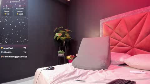 MIA  online show from 02.20.25