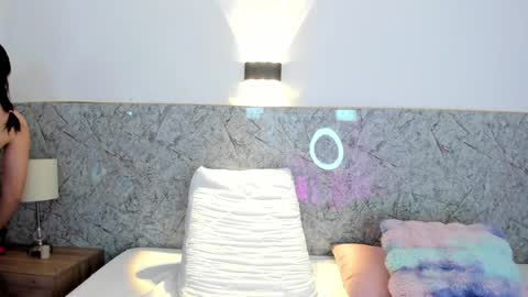 Snapshot of mia_rom chatting on 12.09.24 Mia online show from 12.09.24