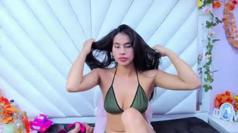 miaa_davis_ online show from 10.01.25