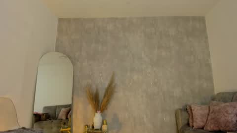 miacooper online show from 01.31.25