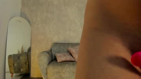 miacooper online show from 02.04.25