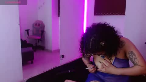 MIA VELEZ online show from 02.01.25