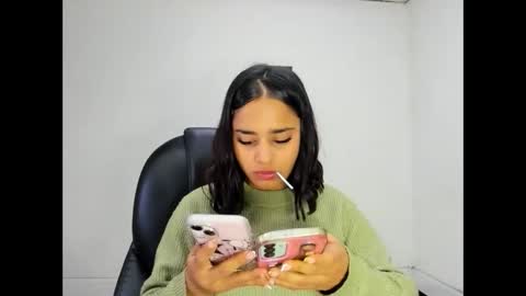 miahsex69 online show from 11.19.25