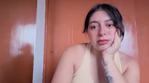 miakimky online show from 10.27.25