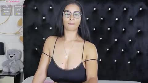 Snapshot of miaryder29 chatting on 10.29.25 Mia online show from 10.29.25