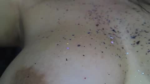 MiaHancock online show from 01.01.25