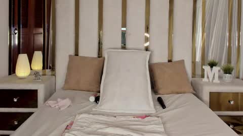 micaelahott_ online show from 01.15.25