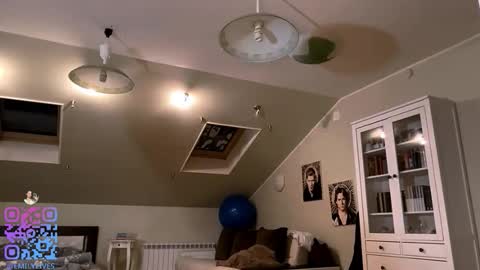 Emily online show from 11.30.25