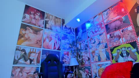 michel_lopez18 online show from 12.31.24