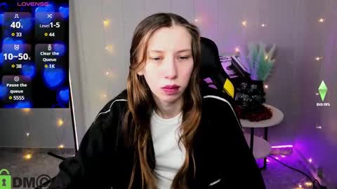 michele_mack online show from 01.14.25