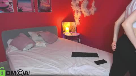 michele_mack online show from 09.23.25