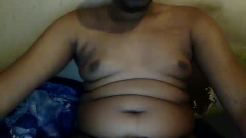 Snapshot of mickkzzx chatting on 01.01.25 mickkzzx online show from 01.01.25