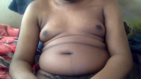 Snapshot of mickkzzx chatting on 10.21.25 mickkzzx online show from 10.21.25