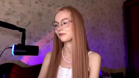 Snapshot of midnight_secret_ chatting on 12.05.25 midnight_secret_ online show from 12.05.25