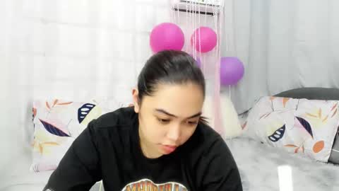 Bunny 3 online show from 10.16.25