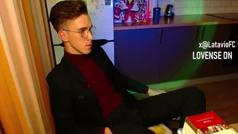 Snapshot of midnighter__ chatting on 09.22.25 Alexey or just Alex online show from 09.22.25