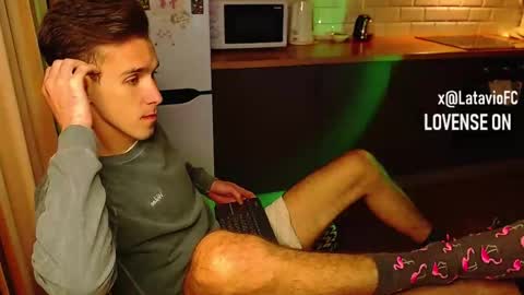 Snapshot of midnighter__ chatting on 09.29.25 Alexey or just Alex online show from 09.29.25