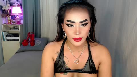 Snapshot of midnightraven27 chatting on 02.24.25  Dont forget to follow online show from 02.24.25