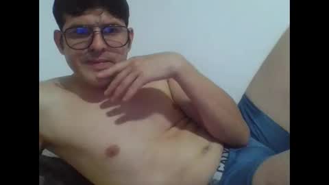 Snapshot of midoncare11282020 chatting on 11.12.25 midoncare11282020 online show from 11.12.25