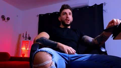 MightyAaron online show from 11.03.25