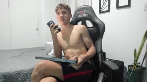 Miguel Hernandez online show from 02.09.25