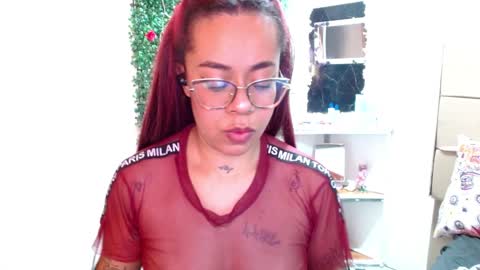 Snapshot of miia_spencer_ chatting on 12.05.24 miia online show from 12.05.24