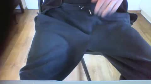 mik online show from 09.15.25