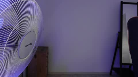 Snapshot of mike_platano chatting on 10.09.25 MIKE PLATANO online show from 10.09.25