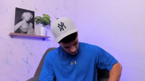 Snapshot of mikecooper_ chatting on 12.14.24 Mike Cooper online show from 12.14.24