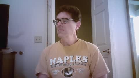 Snapshot of mikewulds chatting on 12.07.24 Mike online show from 12.07.24