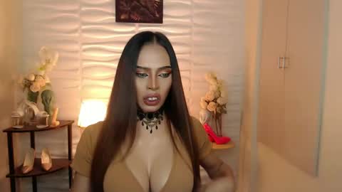 Snapshot of mikeyalawi03 chatting on 12.05.24 Mistress MikeyAlawi online show from 12.05.24
