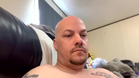 Snapshot of mikeylikesit2222 chatting on 12.15.24 mikeylikesit2222 online show from 12.15.24