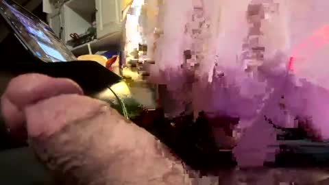 Snapshot of mikeylikesit2222 chatting on 02.05.25 mikeylikesit2222 online show from 02.05.25