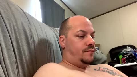 Snapshot of mikeylikesit2222 chatting on 02.08.25 mikeylikesit2222 online show from 02.08.25